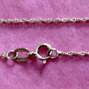 Solid 14k gold Singapore chain